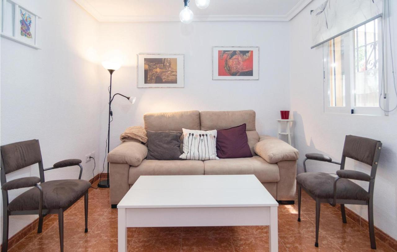 Stunning Apartment In Cordoba With Kitchen Exteriör bild